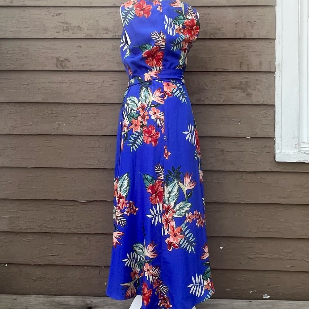 NWT! Tahari Royal Tropical Bloom dress! - Picture 6 of 9
